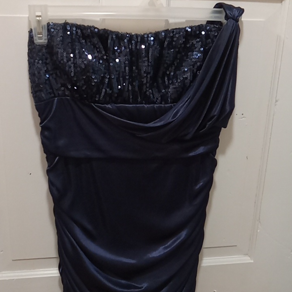 Elegant Navy Sequin Dress